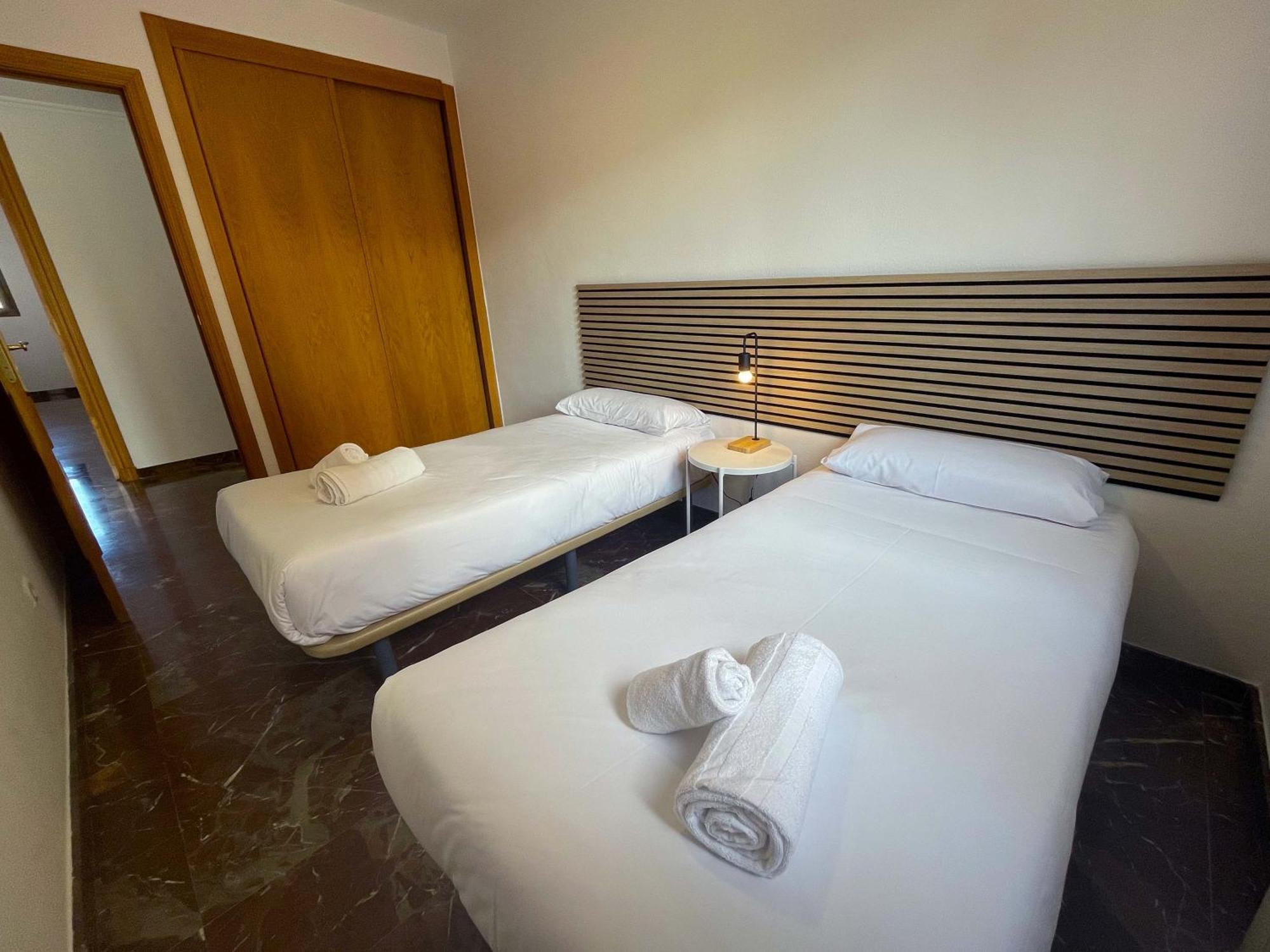 Apartamentos El Pilar Suites 3000 Saragossa Exterior foto